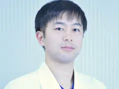 医師